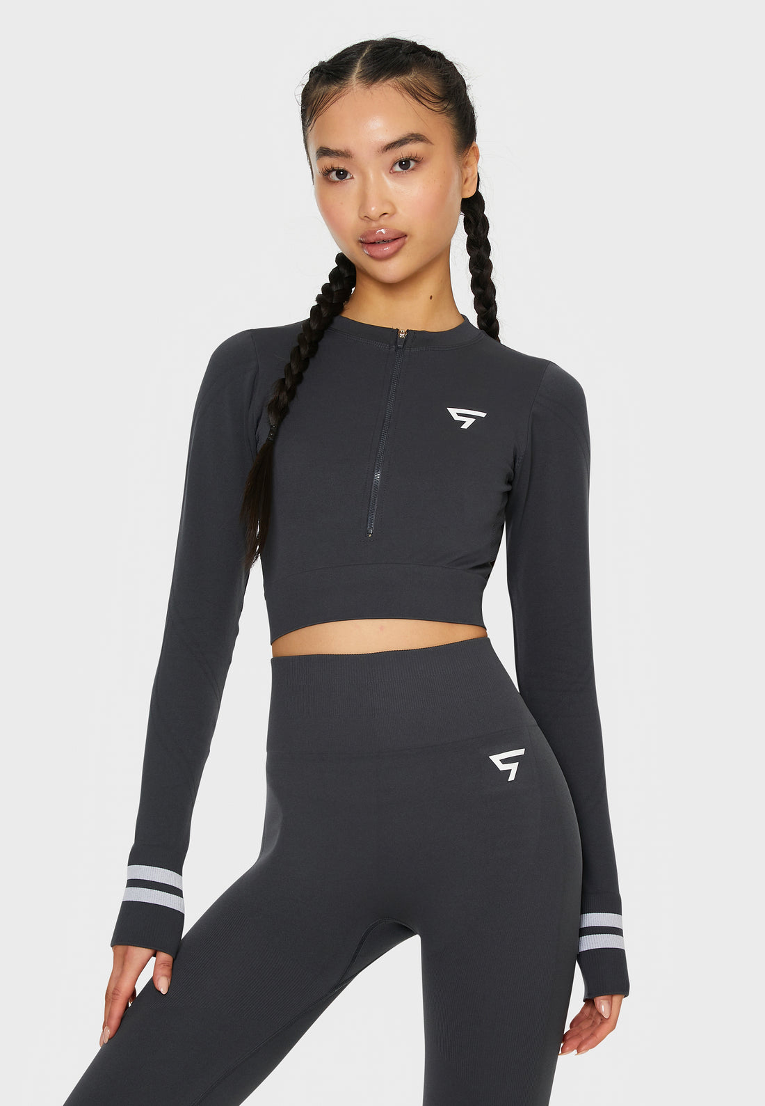 Long sleeve Target+ Seamless Cropped Long Sleeve Sport Top