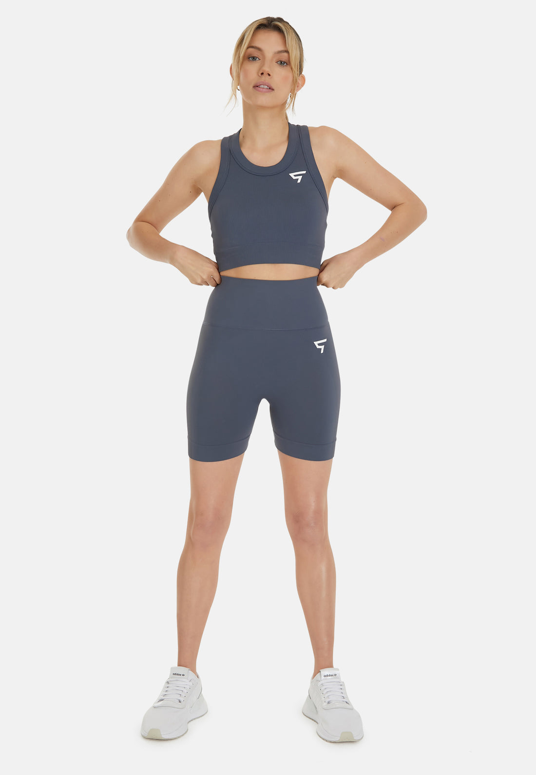 Top Adapt+ Seamless High Neck Sport Bra