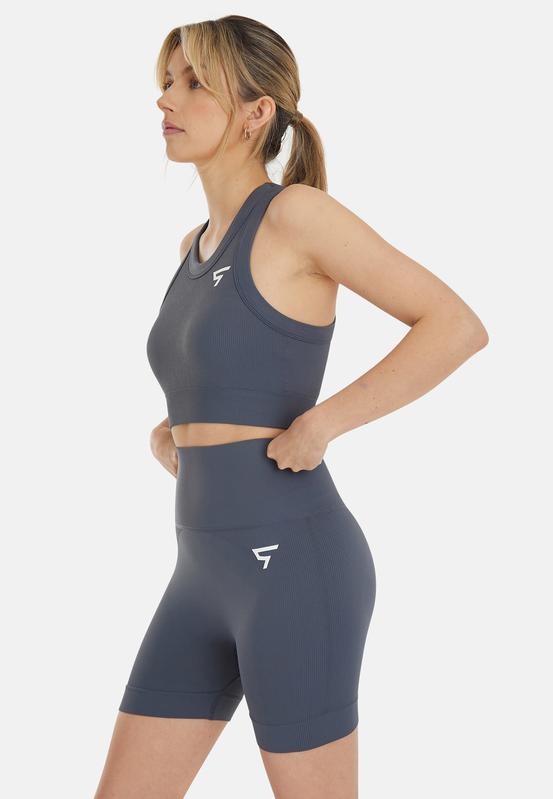 Top Adapt+ Seamless High Neck Sport Bra