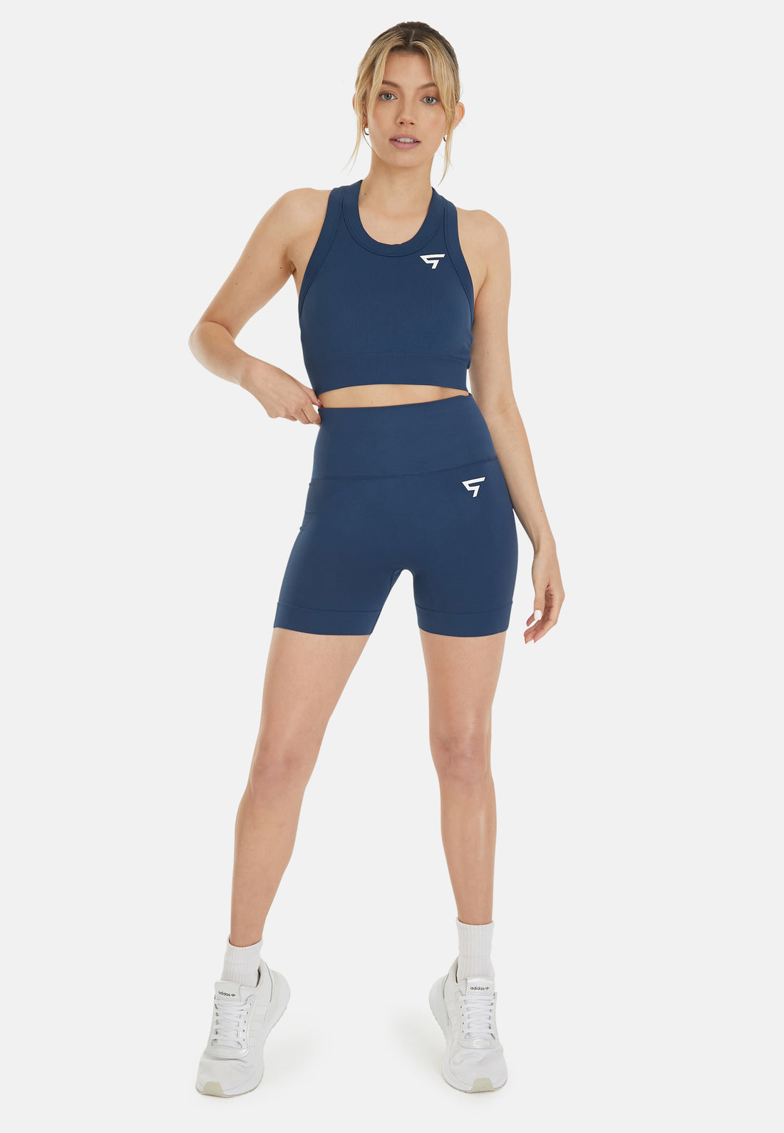 Top Adapt+ Seamless High Neck Sport Bra
