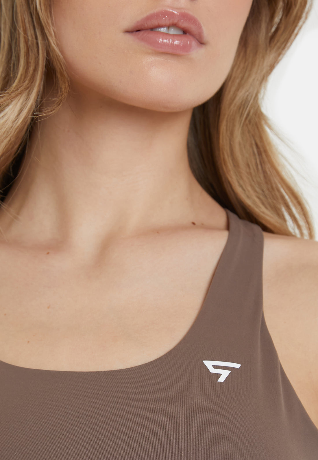 Top Cross Back Sports Bra