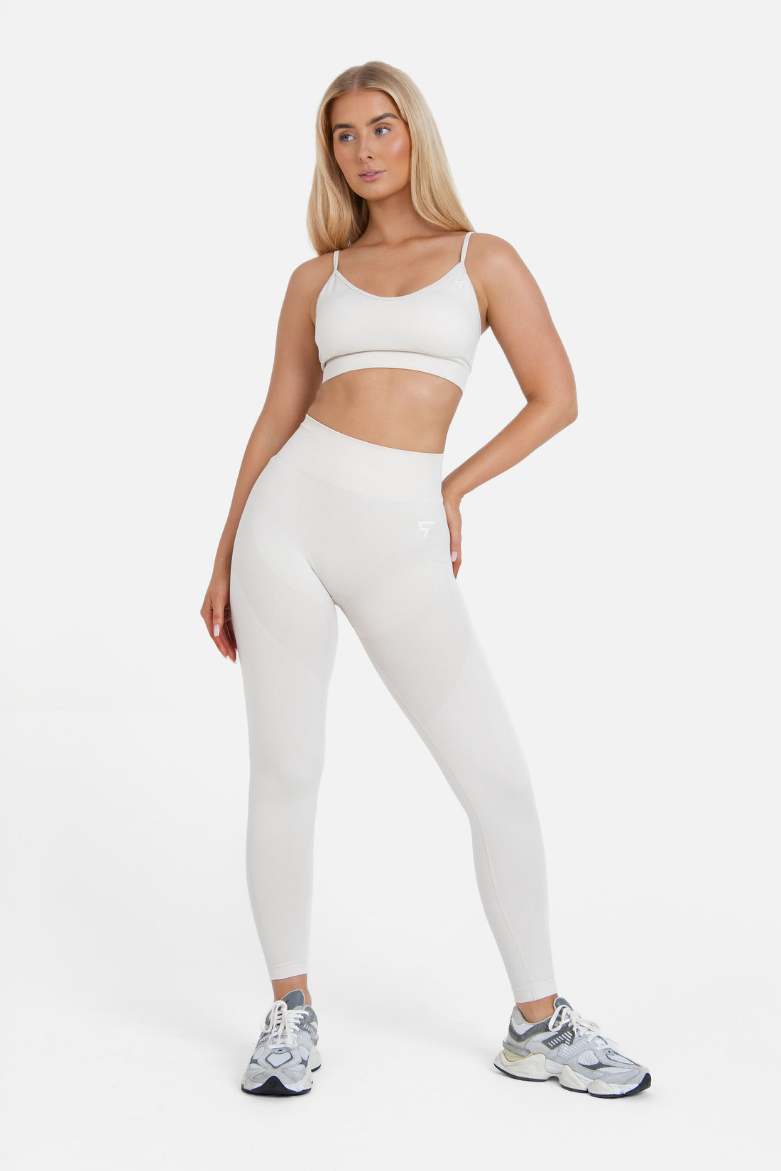 Tops Legacy seamless strap back top