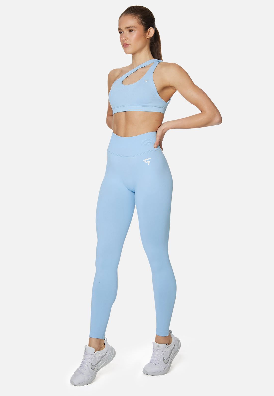 Tops SKYE Seamless Inclined Shoulder Top