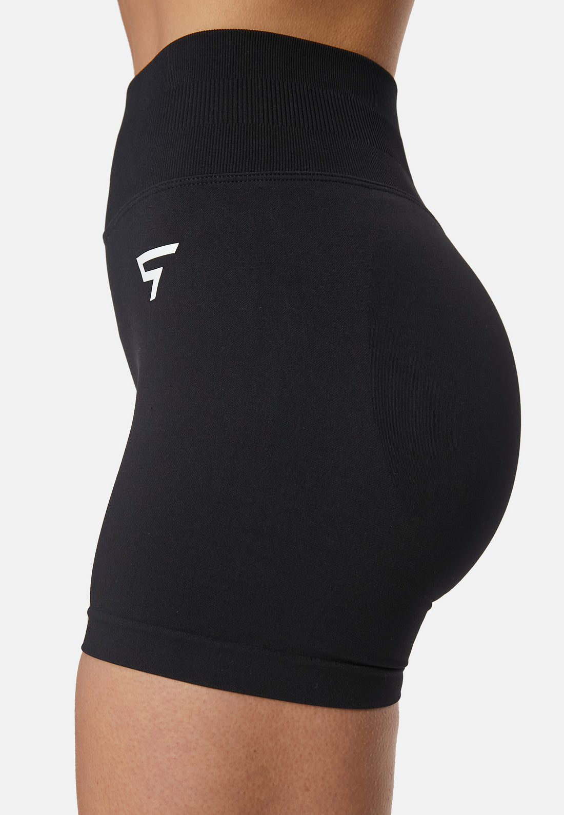 Shorts SKYE Scrunch Lift Shorts