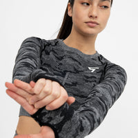 Long Sleeve Camo+ Seamless Cropped Long Sleeve Sport Top - Squatproof