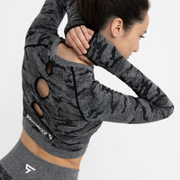 Long Sleeve Camo+ Seamless Cropped Long Sleeve Sport Top - Squatproof