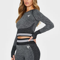 Long sleeve Pump+ Seamless Cropped Long Sleeve Sport Top - Squatproof