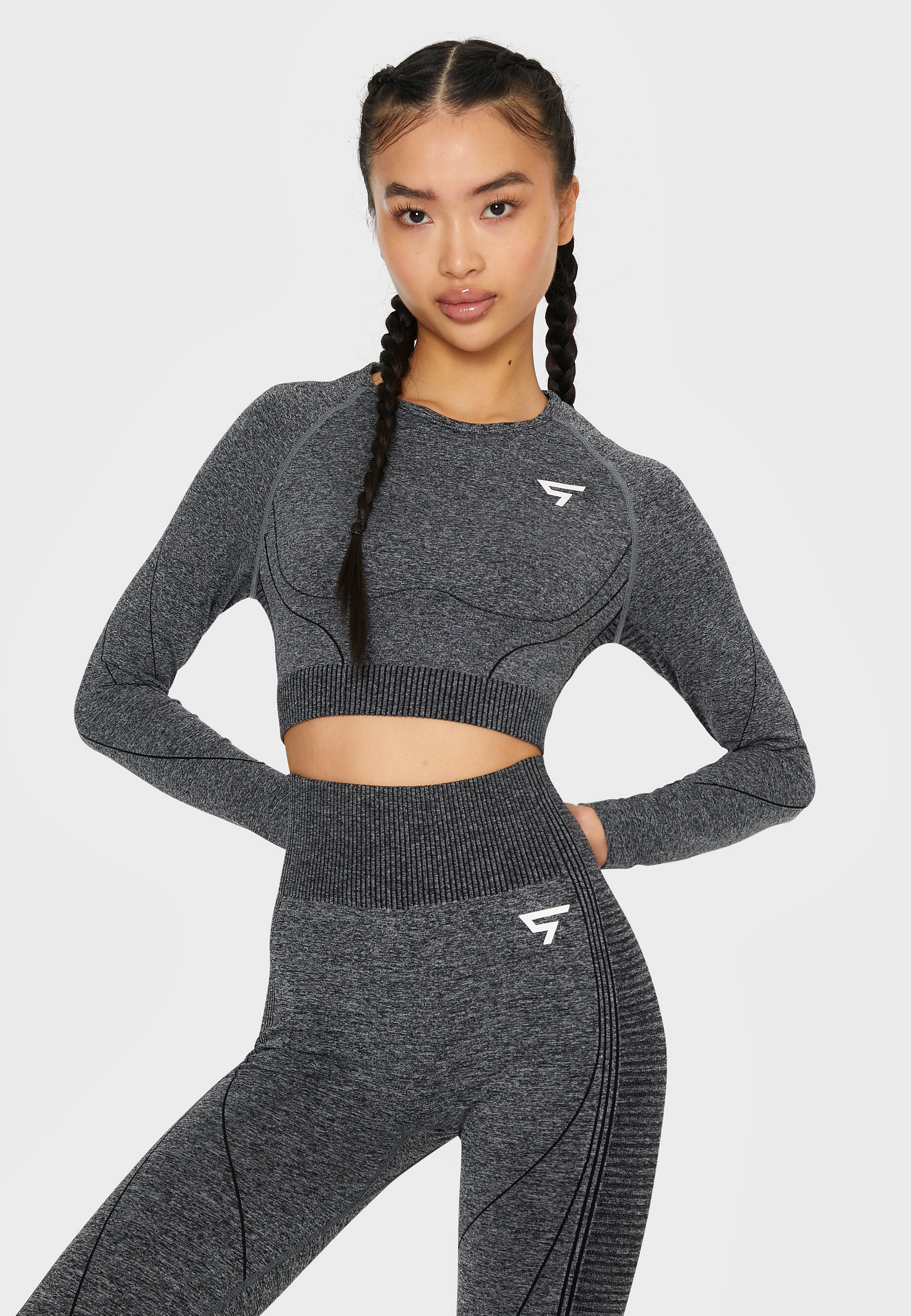 Long sleeve Goal+ Seamless Cropped Long Sleeve Sport Top - Squatproof