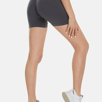 Shorts Advance+ Seamless Scrunch Sport Shorts - Squatproof