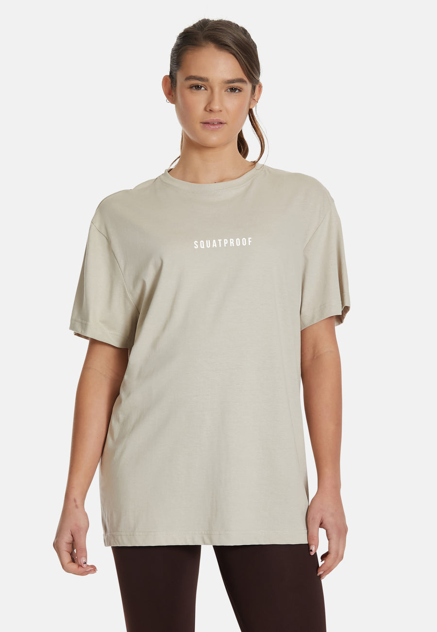 T-shirt met logo en mid-pump-hoes