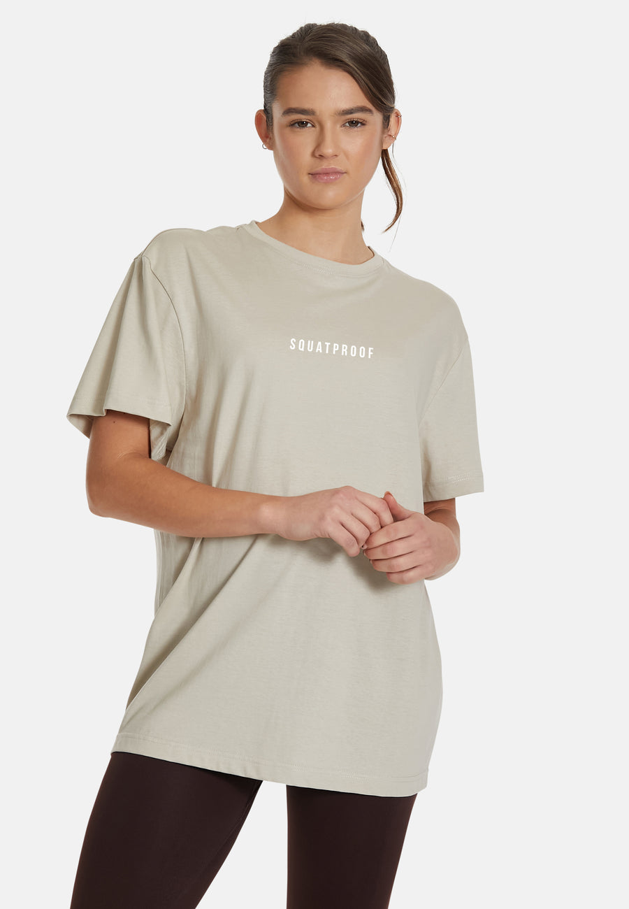 T-shirt met logo en mid-pump-hoes