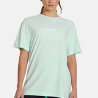 T-shirt met logo en mid-pump-hoes